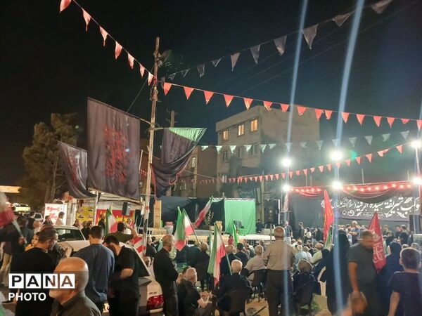 تجمع مردمی «بنیادی‌ها»  در ویژه برنامه‌های فرهنگی و آیینی