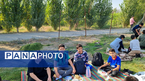 صبحانه سالم دبیرستان نمونه دولتی پژوهش آشخانه 