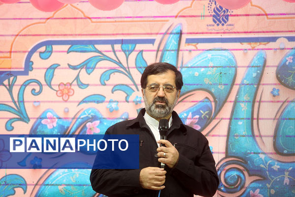 جشن ازدواج ۷۳۰ زوج دانشجوی در حرم حضرت معصومه(س)