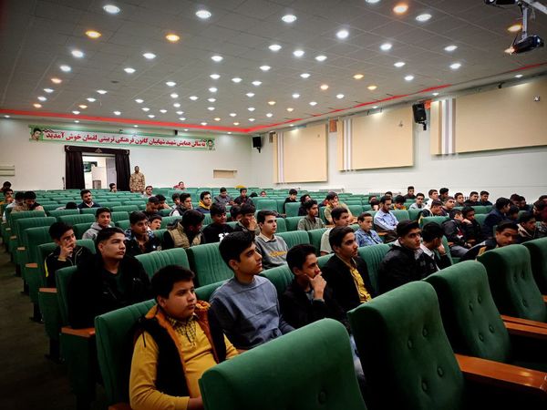 تودیع و معارفه فرماندهان واحد های مقاومت بسیج دانش آموزی شهرستان کاشمر