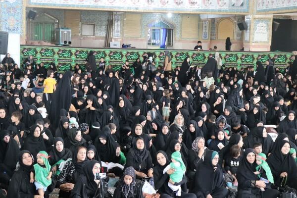 همایش شیرخوارگان حسینی در دلیجان؛ تجلی عهد مادران با قیام عاشورا