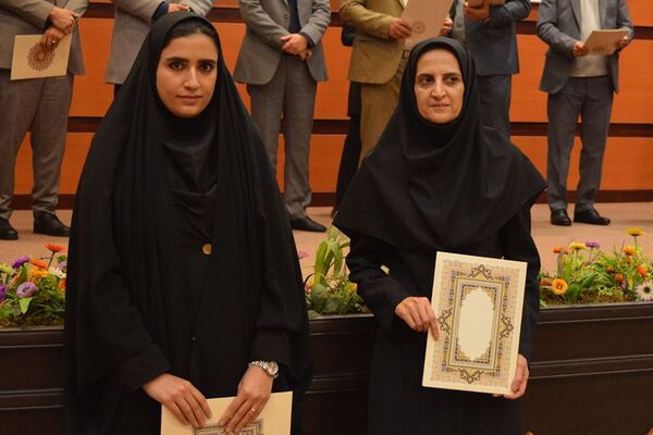 مراسم تقدیر از پژوهشگران برتر در بهارستان‌۲