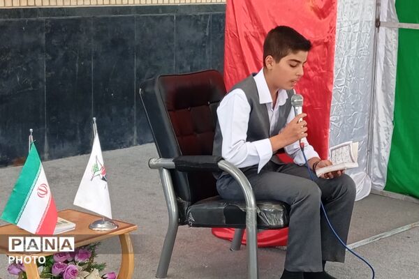 در سایه نام معلم؛ تجدید احترام به شهدای فرهنگی در گلزار مطهر شهدا شهر بن