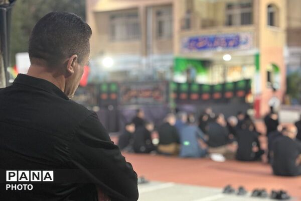 عزاداری هیئت فرهنگیان در سوگ سیدالشهدا (ع)