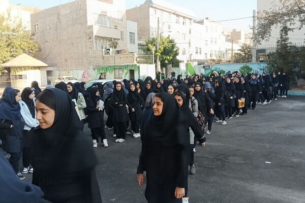  جشن عاطفه ها در دبیرستان های هدی و مشکات