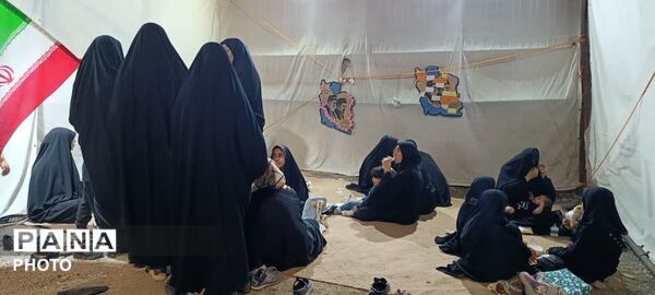 خدمت رسانی موکب مردمی شهید یزدانیان به اجتماعات شبانه اهالی روستای ورجان قم 
