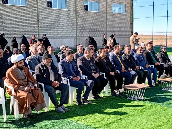 افتتاح چمن مصنوعی روستای قوژد