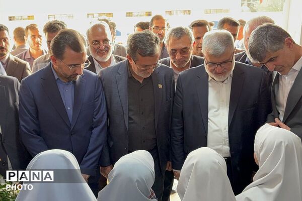 آیین افتتاح مدارس هوشمند در ملارد و صفادشت 