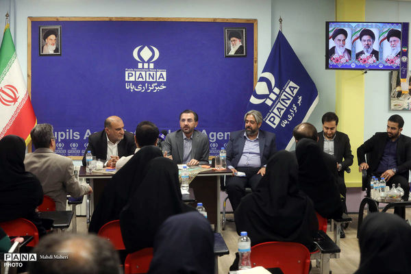 دیدار صمیمی قائم مقام سازمان دانش آموزی با خبرنگاران خبرگزاری پانا