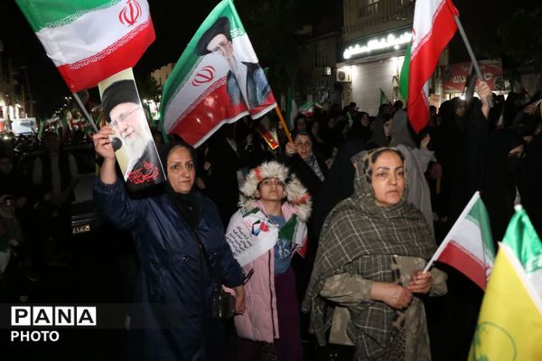 راهپیمایی شب پنجاهم مردم غیور محمدشهر کرج