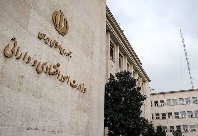 وزیر پیشنهادی اقتصاد باید متعهد به تقویت ارزش پول ملی و حمایت از تولید باشد