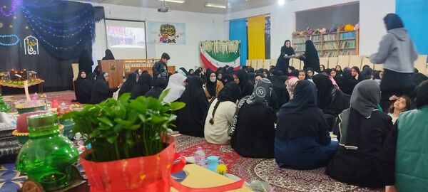 ضیافت افطار در هنرستان فاطمه‌الزهرا (س) بابلسر 