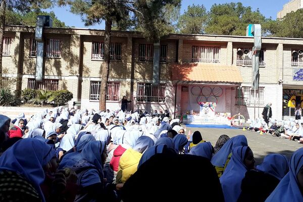 المپیاد ورزشی در مدرسه قدر بهارستان۲