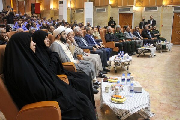 همایش «بسیج، مدرسه عشق» در باقرشهر 