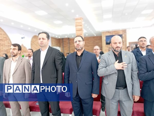 جهت افتتاح پروژه‌های عمرانی در همدان