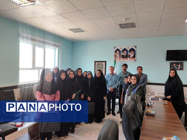 تقدیر از دانش‌آموز خبرنگاران پانا در شهرستان سملقان