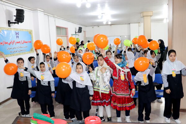 برگزاری جشن 1000 دانش‌آموزان کلاس سوم 