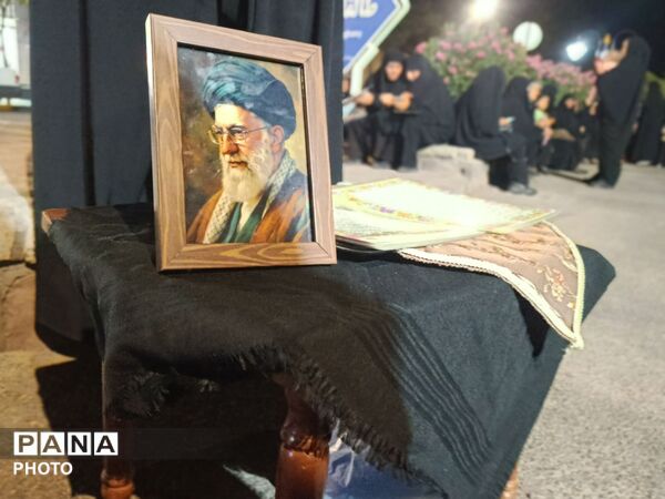 مردم رشتخوار در سوگ رهبر شهید، با آرمان‌های او تجدید عهد کردند