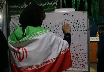 نوجوانان مبارز در خط مقدم جبهه مقاومت هستند 