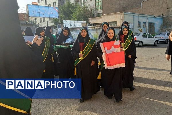 مدراس شهرستان قدس میزبان پرچم حرم امام حسین (ع) و شهید گمنام 