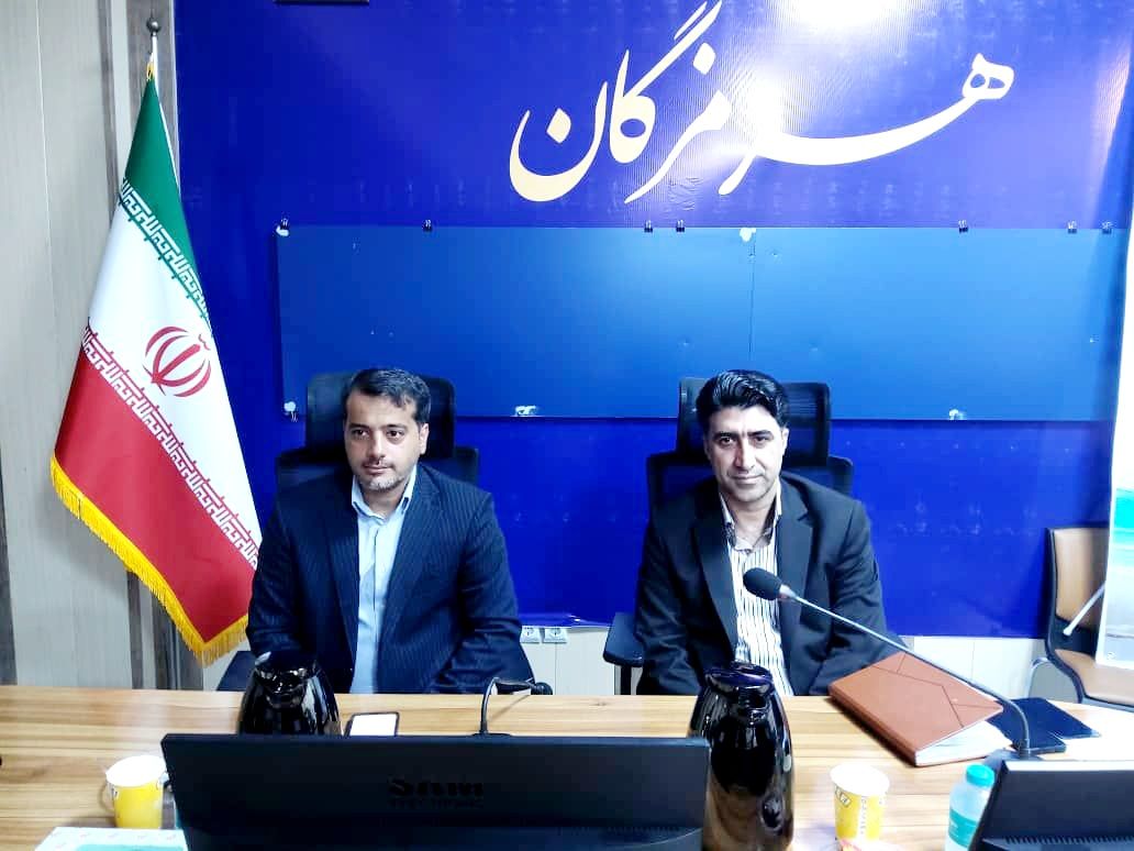 از تشکل‌های دانش‌آموزی در برنامه‌های مدرسه حمایت‌ شود