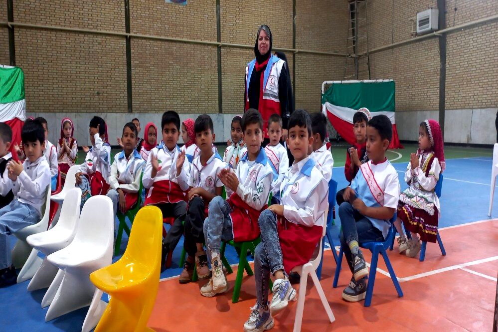 برگزاری جشنواره هویت‌های ملی اسلامی کودکستان‌های شهرستان فاروج