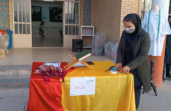 بزرگداشت روز خیاطی در هنرستان تلاش گندمان 