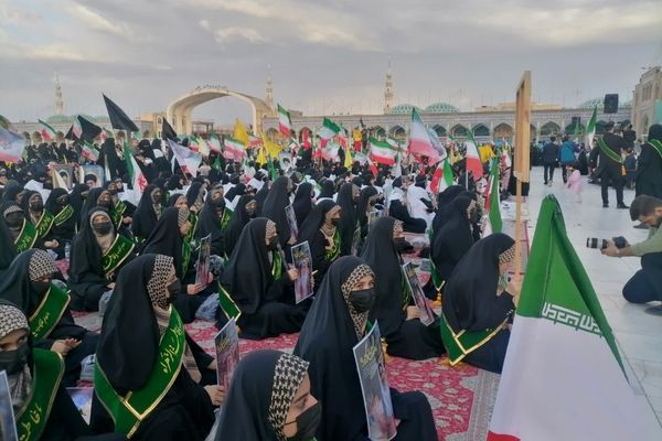 رژه «بانوان جان فدای ایران» در بلوار پیامبر اعظم قم