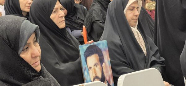 یادواره شهدای مدافع حرم در دبستان شاهد آقامصطفی خمینی کاشمر