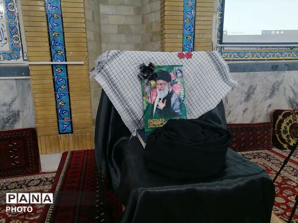 برگزاری آیین  بزرگداشت آیت الله سید علی خامنه ای در مسجد جامع شهر بار