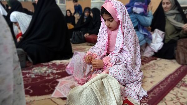 دهه نودی‌ها در نماز عبادی سیاسی جمعه