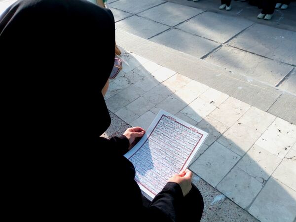 برگزاری مراسم ختم قرآن در دبیرستان دخترانه فاطمیه