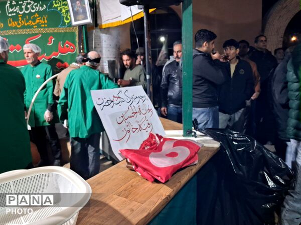خدمات رسانی موکب های مردمی حسینه فضل نیشابور