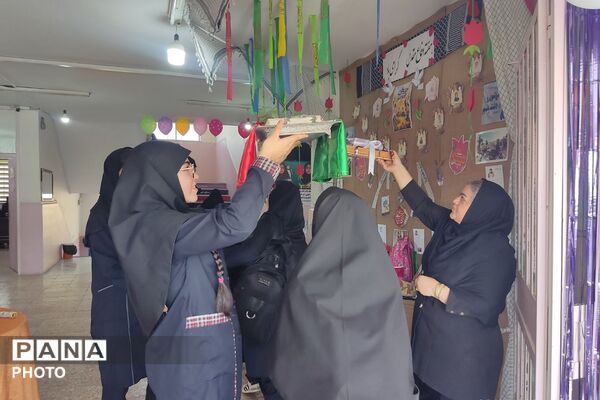 نواخته شدن زنگ مهر در دبیرستان مهدیه فاز ۲ اندیشه شهریار 