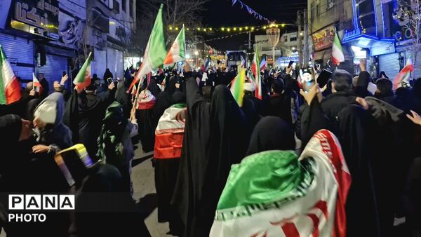 حضور پرشور ، انقلابی و دشمن‌شکن مردم در اجتماع بزرگ کرج