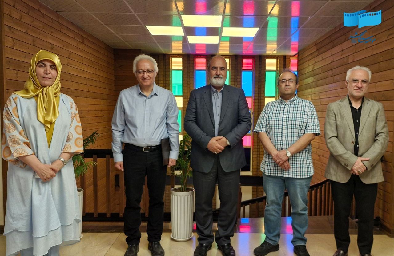 حمایت از ارتقاء کیفی و بهره‌گیری از دانش فنی