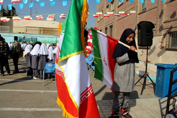 پروازِ شورِ ورزش در کاوه آهنگر