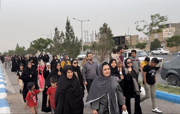 همایش پیاده روی خانوادگی در شهرستان تربت جام