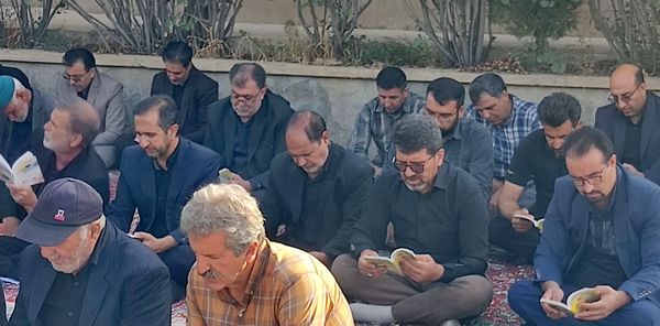 مراسم قرائت زیارت عاشورا در تیتکانلو
