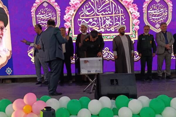 برگزاری جشن بزرگ دختران ایران قوی در شهرستان قرچک 
