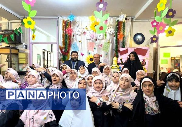 بازدید از نمایشگاه ماها در روز بعثت پیامبر اکرم (ص)