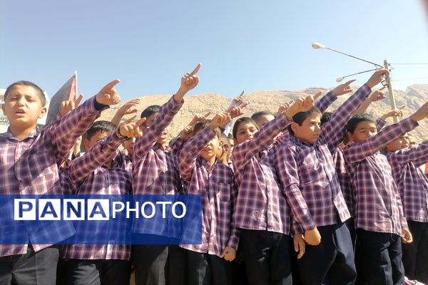 قدرت نمایی ایران با راهپیمایی 13 آبان 