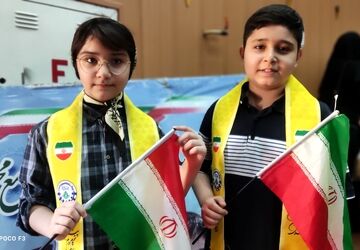 وقتی دانش آموزان ملکان به ندای «باید برخاست»، به پا خواستند