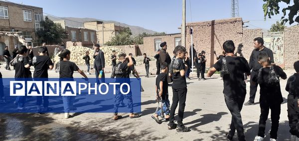 روستای سربالا در سوگ امام حسین(ع)؛ حضور پرشور جوانان در مراسم عزاداری حماسه‌ساز شد