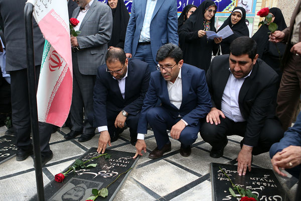 بازدید نماینده دولت و وزیر آموزش و پرورش از پروژه‌های عمرانی شهرستان سوادکوه