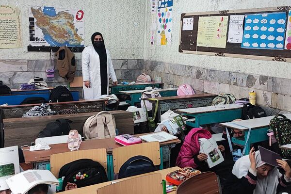 تمرین ایمنی و مقابله با بحران زلزله در مدرسه هدی۱