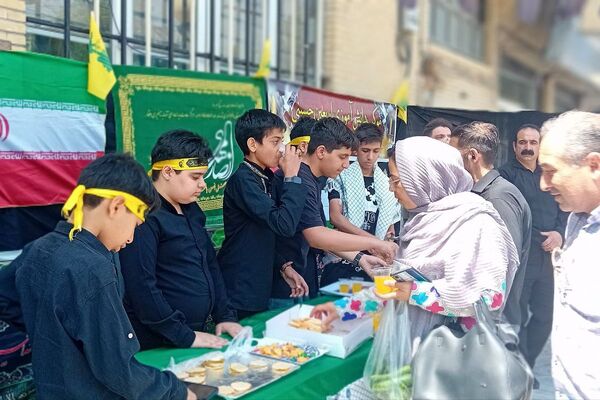 برپایی موکب جاماندگان اربعین حسینی در فیروزکوه