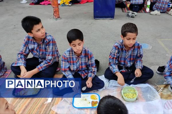  ناهار وحدت موج همدلی و صمیمیت