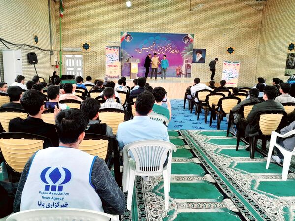 اردوی توانمندسازی دانش‌آموزان پسر همیار مشاوران در بوشهر