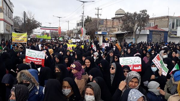 جلوه‌هایی از حماسه آفرینی مردم شیروان در راهپیمایی ۲۲ بهمن 